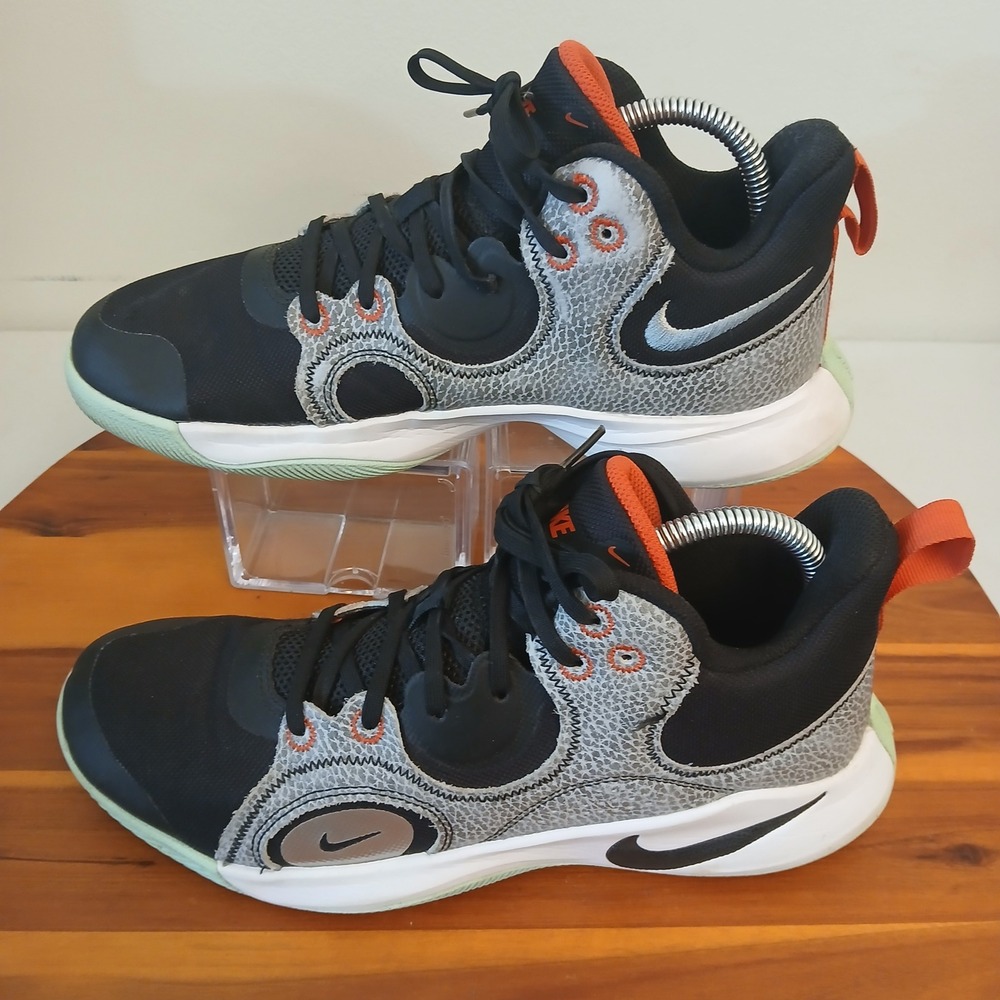 Nike Fly.By Mid 2 Mens Size 8 Black Grey Orange Sneakers CU3503-002
